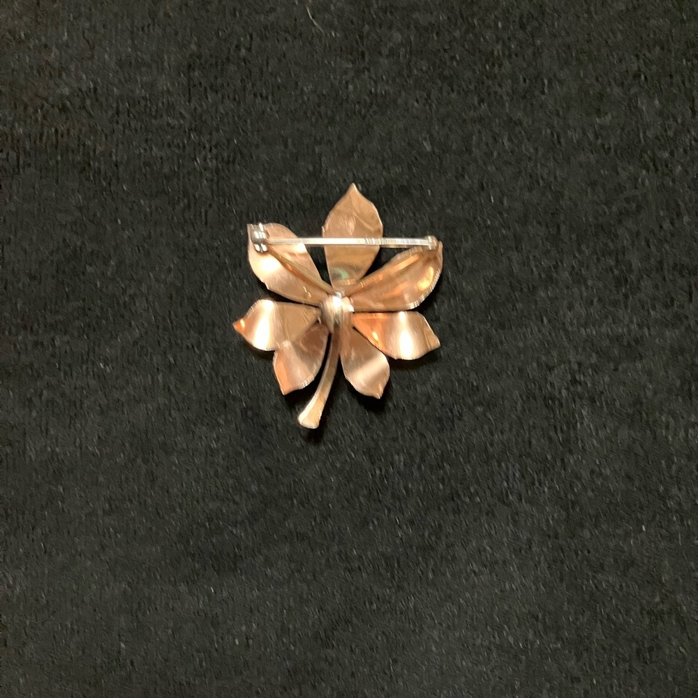Vintage Marked Krementz Pin Brooch - Picture 3 of 5